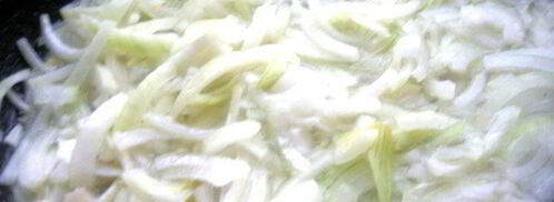 морковь по-корейски с луком. Шаг 6