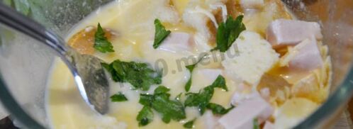 быстрый омлет в микроволновке. Шаг 11