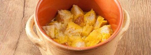 омлет с добавлением хлеба. Шаг 4