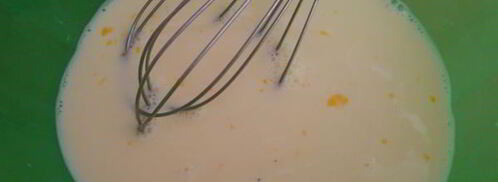 омлет с колбасой и сыром. Шаг 5