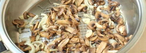 омлет с шампиньонами. Шаг 3