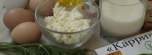 омлет с творогом на сковороде. Шаг 3