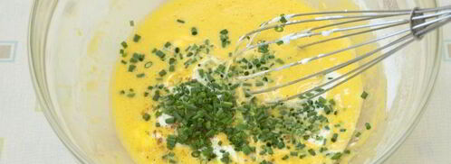 рулет-омлет с маслинами в духовке. Шаг 3