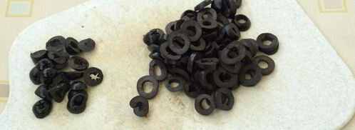 рулет-омлет с маслинами в духовке. Шаг 4