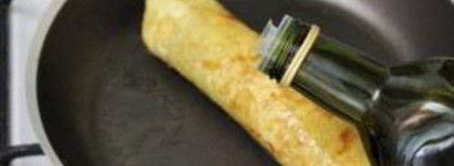 рулетики из омлета с начинкой. Шаг 7