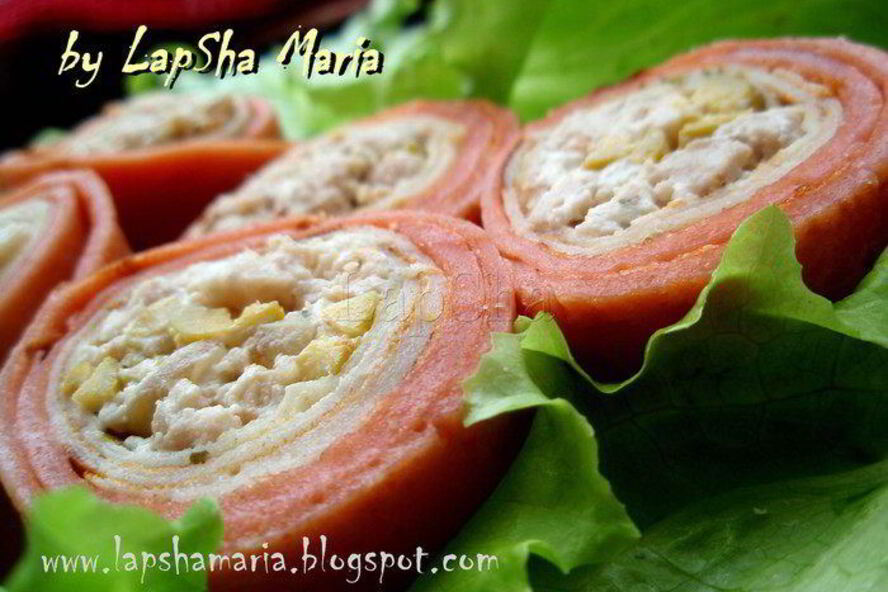 Рецепт блинных роллов с курицей и оливками