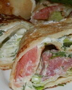 Блинные роллы с семгой