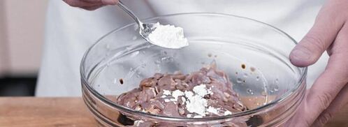 китайские роллы с курицей и грибами. Шаг 3