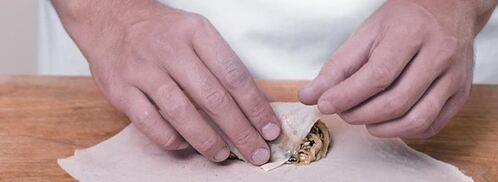 китайские роллы с курицей и грибами. Шаг 6