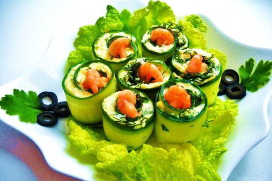 Рецепт огуречных роллов с яйцом и креветками