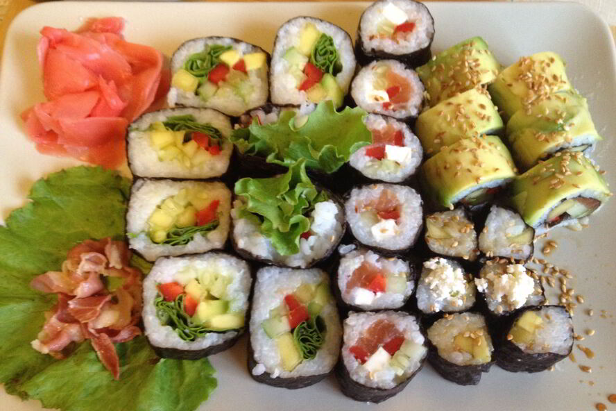 Рецепт овощного ролла с манго