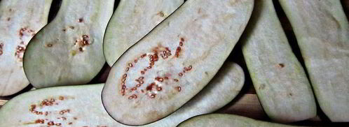 роллы из баклажанов со спагетти. Шаг 3