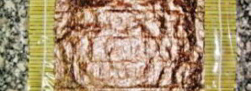 роллы с крабовыми палочками. Шаг 3