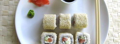 роллы с лососем и сыром филадельфия. Шаг 11