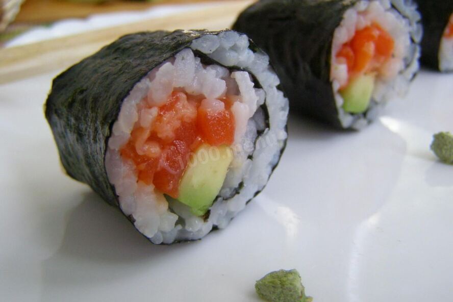 Рецепт роллов с лососем