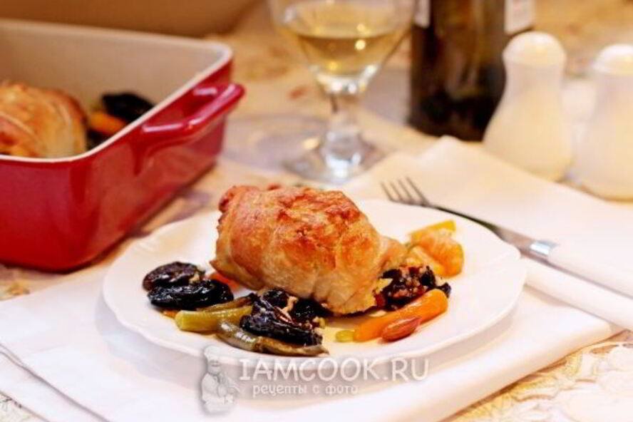 Рецепт куриных рулетиков с кускусом и миндалем