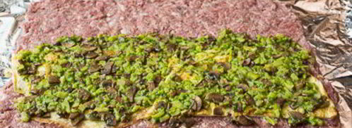 мясной рулет с брокколи и грибами. Шаг 15