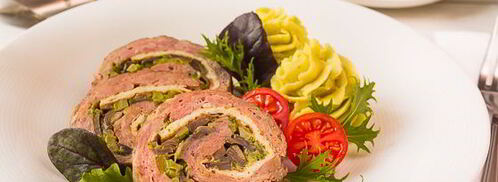 мясной рулет с брокколи и грибами. Шаг 21