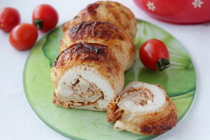 Рецепт рулета из курицы с аджикой