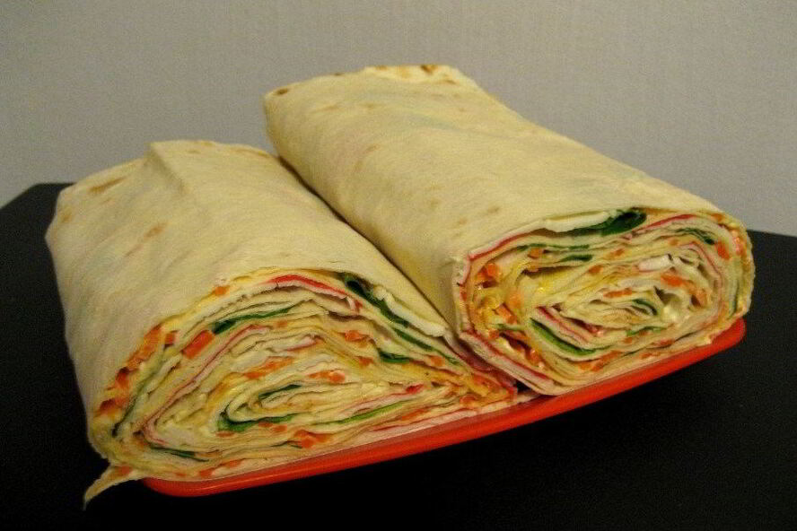 Рецепт рулета с крабовыми палочками