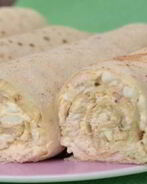 Рулет с курицей и сыром