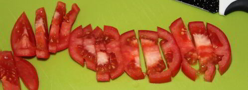 рулетики из кабачков с помидорами и сыром. Шаг 6