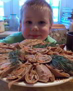 Рулетики из печеночных блинчиков с грибами