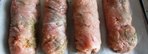 рулеты из индейки с персиками и мятным песто. Шаг 11