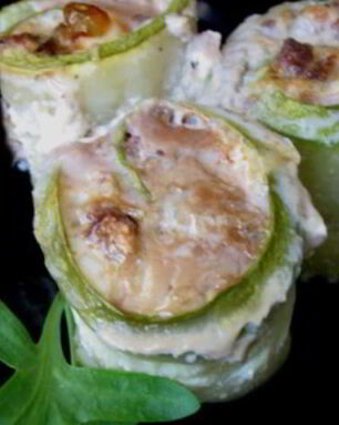 Рулеты из кабачков с мясной начинкой в яичной заливке