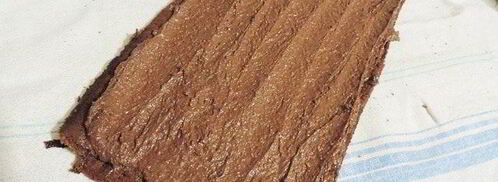 шоколадный рулет с арахисовым пралине трюфельный. Шаг 15