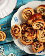 Слоеные рулетики с мясным фаршем