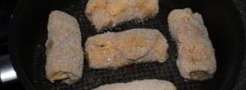 свиные рулетики с грибами и сыром. Шаг 15