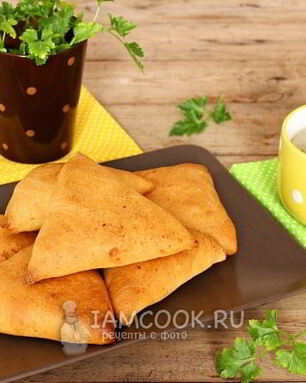 Самса на сметанном тесте