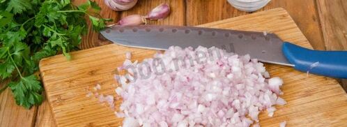 самса с курицей из слоеного теста. Шаг 11