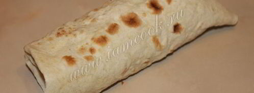 шаурма по-домашнему с курицей. Шаг 15