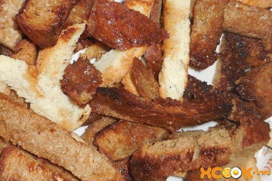 Рецепт домашних сухариков в духовке