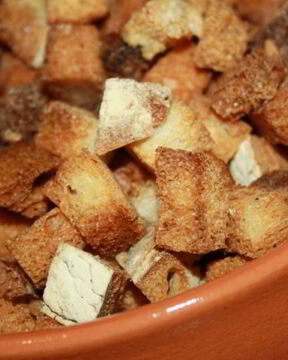 Хрустящие и ароматные сухарики ассорти