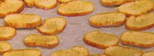 сухарики с грибной начинкой, сыром и зеленью. Шаг 9