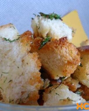 Сухарики с зеленью