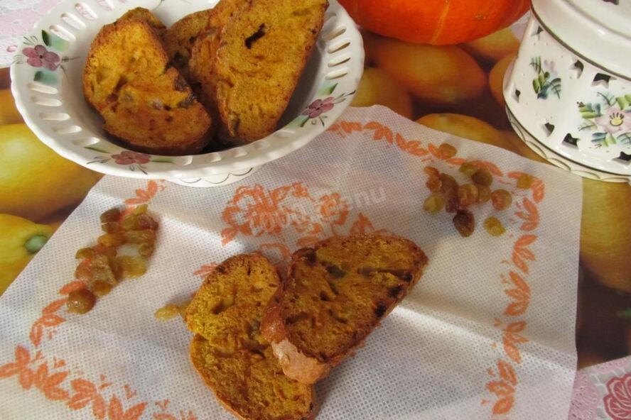 Рецепт тыквенных сухариков с изюмом