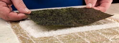 ролл калифорния и суши нигири. Шаг 6