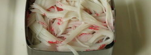 суши мини-торт с крабовыми палочками. Шаг 14