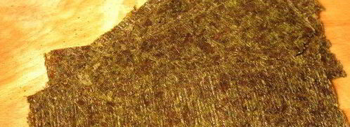 суши, запеченные со спайси соусом с крабовыми палочками. Шаг 5