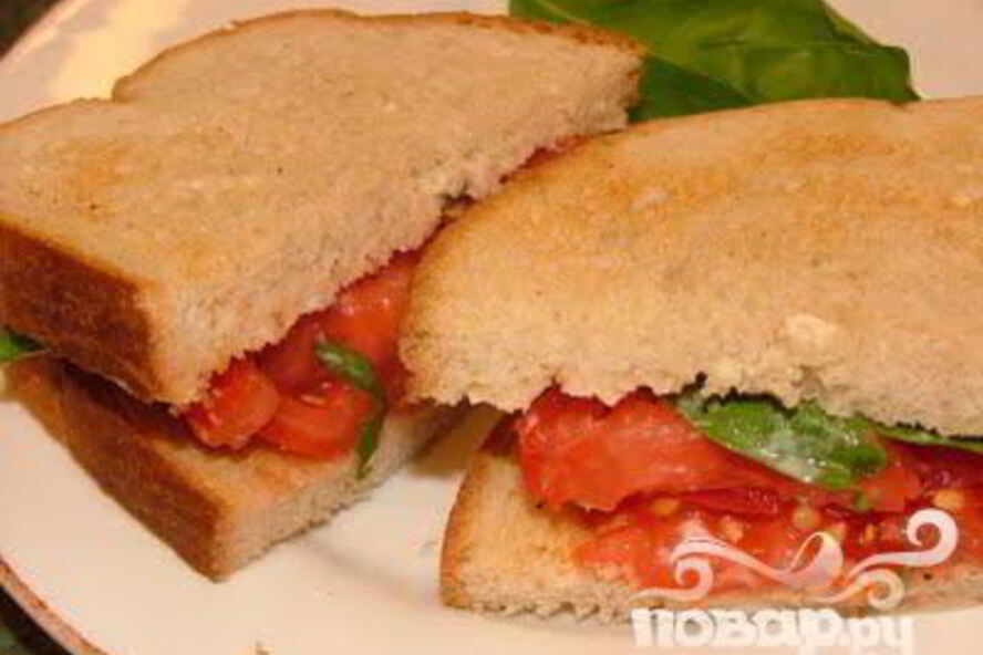 Рецепт румяного сэндвича с помидором