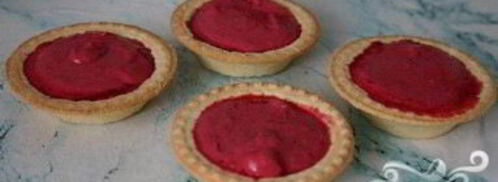 холодные пирожные из вишни в тарталетках. Шаг 4