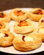 Слоеные тарталетки