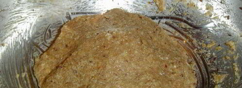 тарталетки из ржаного хлеба с кремом из авокадо с сельдью. Шаг 8