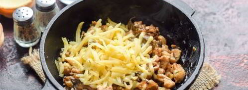 тарталетки с грибами, курицей и сливками. Шаг 7