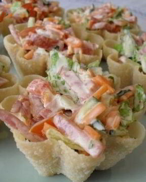 Тарталетки с корейской морковью