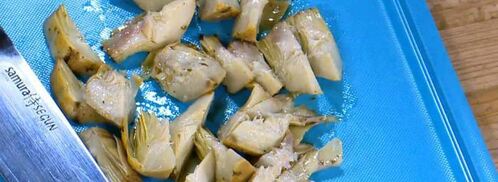 тарталетки с козьим сыром, артишоками и соусом песто. Шаг 5